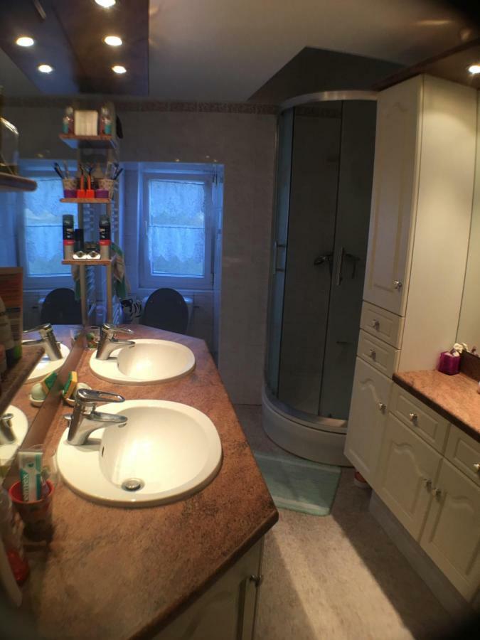 Four A Ban Apartment Mer Luaran gambar